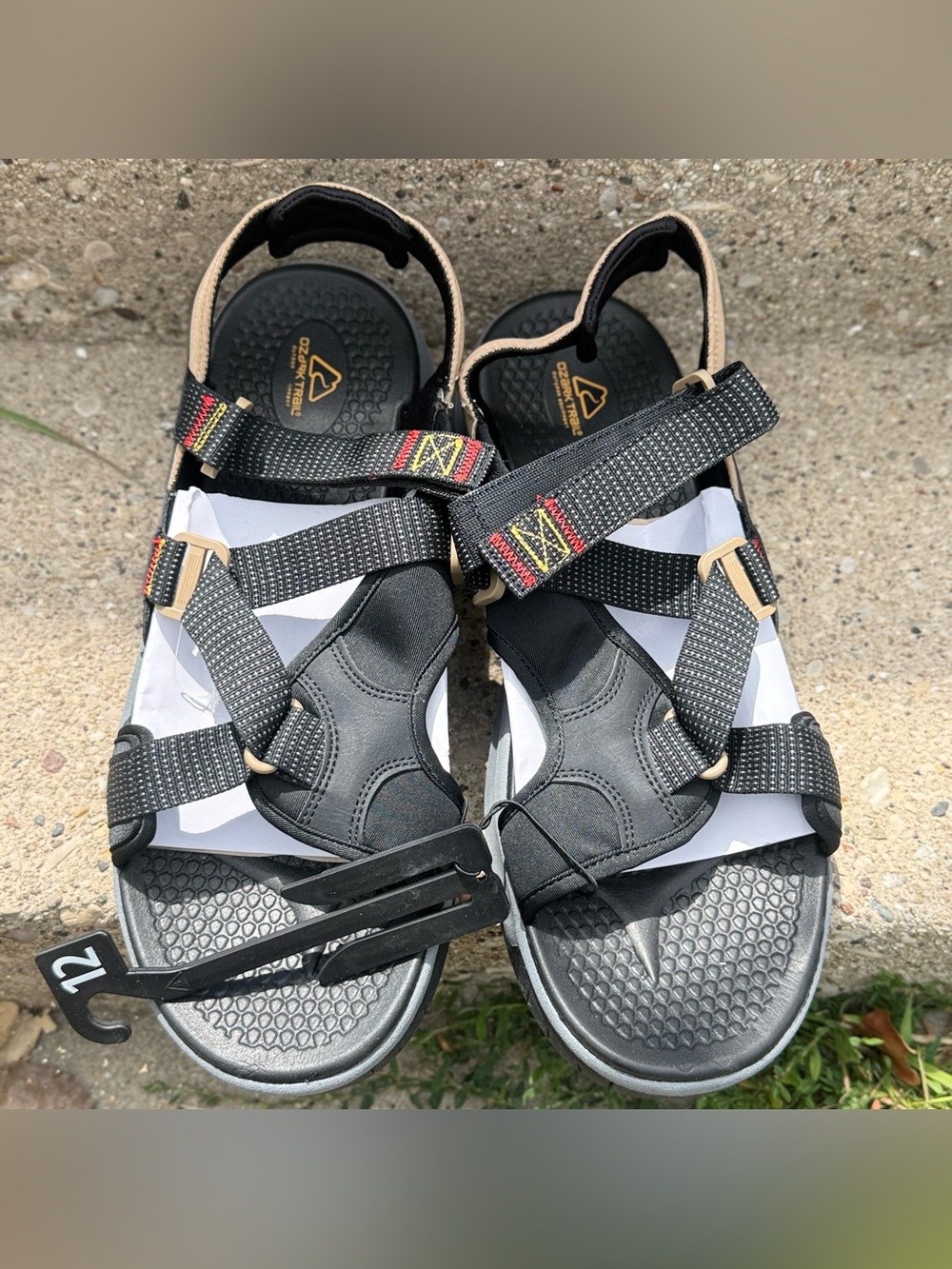 Ozark Trail Black Outdoor Sport Sandals with Accent Stitching